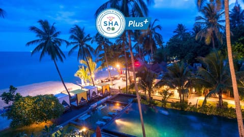 Restaurant/places to eat, Swimming pool