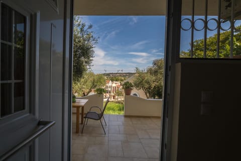 Patio, Balcony/Terrace