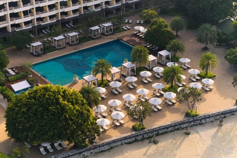 Pool view, Swimming pool