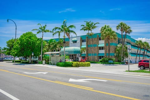 Property building, Day