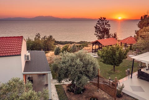 2SEA VILLA Nea Potidea CHALKIDIKI House in Halkidiki