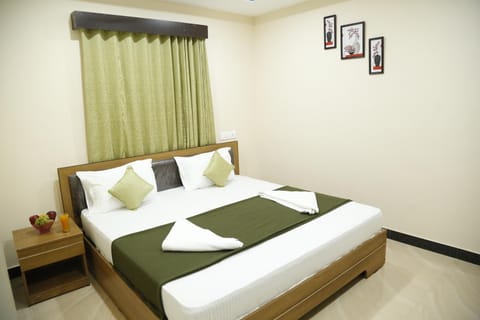 Bed, Photo of the whole room