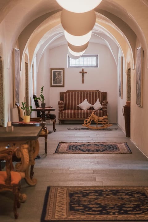 Inner courtyard view