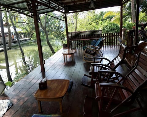 Patio, Natural landscape