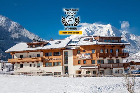 Property building, Winter, Skiing, Skiing