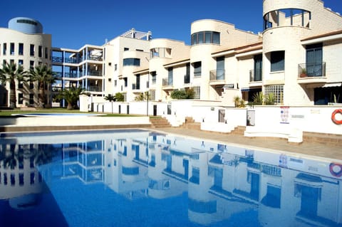 Property building, Pool view, Swimming pool