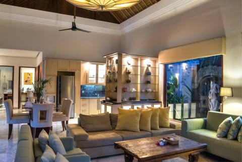 The Residence Seminyak Hotel in North Kuta