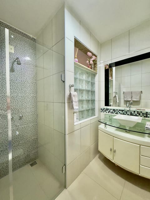 Pousada Familiar Vilage Bed & Breakfast Homestay Vacation rental in State of Rio de Janeiro