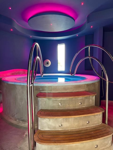 Hot Tub, Spa and wellness centre/facilities, Swimming pool