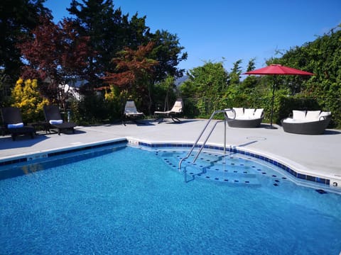Pool view, Swimming pool