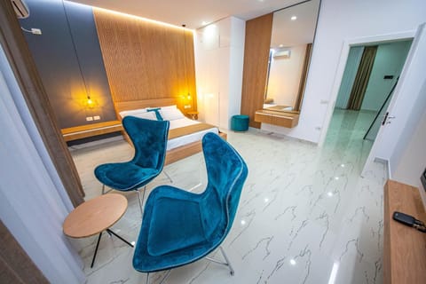 Seating area, Bedroom