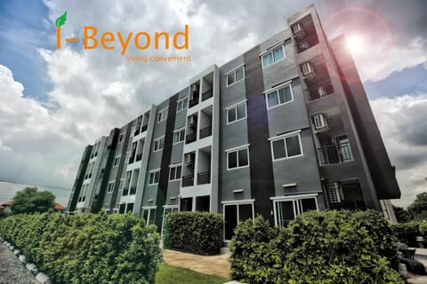 Property building, Facade/entrance, Bird's eye view, On site