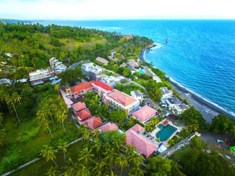 Property building, Nearby landmark, Natural landscape, Bird's eye view, Beach, Beach, Sea view