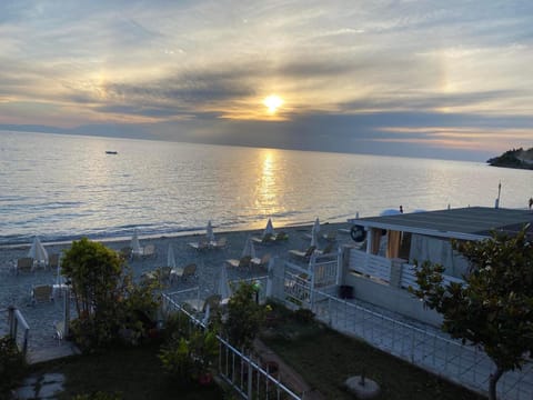 Christina Apartments Apartment in Halkidiki