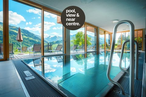 Natural landscape, Mountain view, Pool view, Swimming pool, sunbed