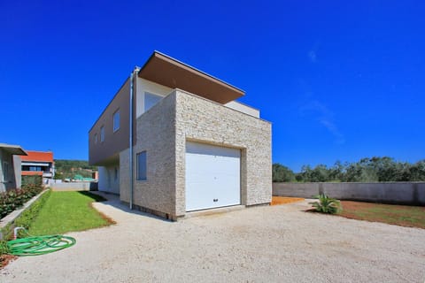 Property building, Lobby or reception