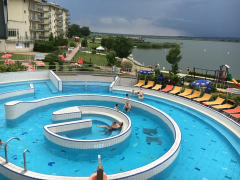 Hot Tub, Swimming pool, Open Air Bath