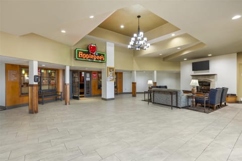 Restaurant/places to eat, Lobby or reception