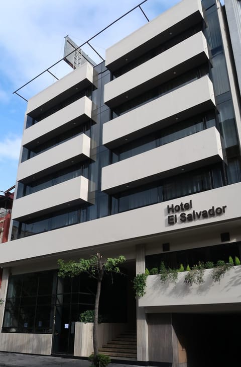 Property building, Facade/entrance