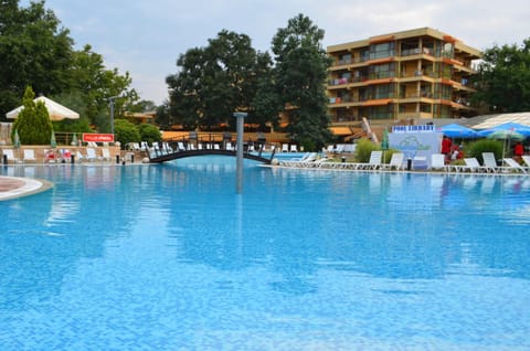 Facade/entrance, Day, Summer, Swimming pool, Swimming pool