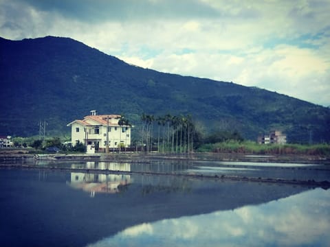 Property building, Mountain view