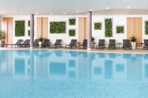 Pool view, Swimming pool, Swimming pool, sunbed