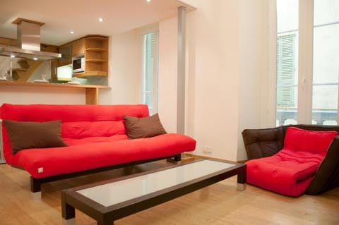 Living room, Photo of the whole room, Seating area