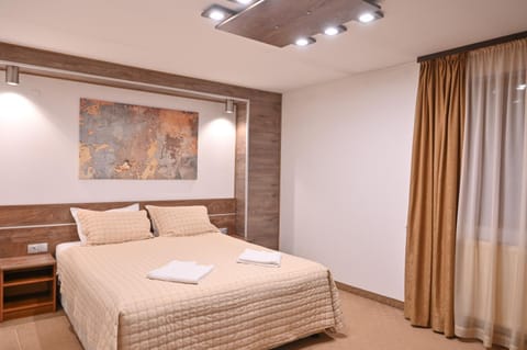 Hotel Rothmans-Breakfast - Free parking - Lobby Hotel in Bansko