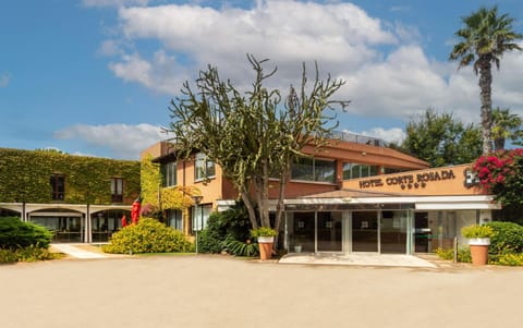 Property building, Summer