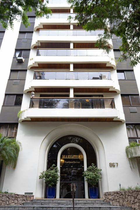 Property building, Facade/entrance