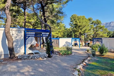 Property building, Natural landscape