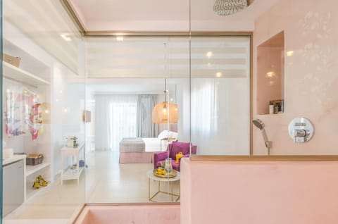 Bed, Bathroom, Bedroom