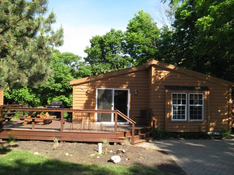 Island Club #101 House in South Bass Island