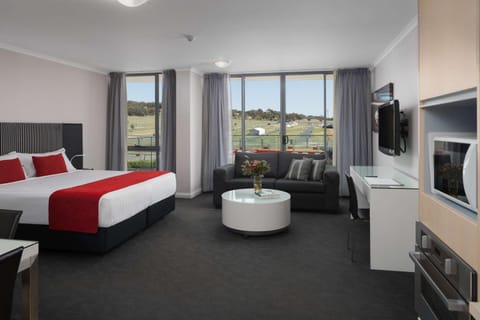 Property building, Summer, TV and multimedia, View (from property/room), Living room, Bedroom, On site, Seasons