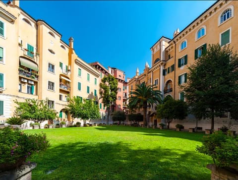 Garden, Garden view