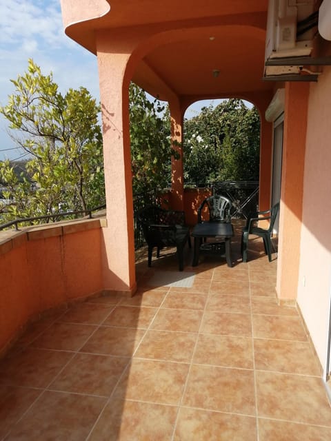 Day, Balcony/Terrace, Dining area