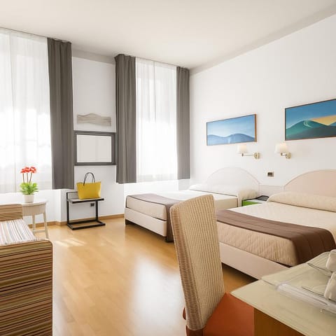 Piazza Paradiso Accommodation Bed and Breakfast in Siena