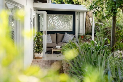 Garden, Seating area