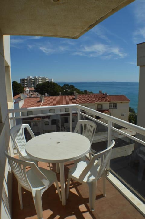 Restaurant/places to eat, Beach, Sea view, Area and facilities