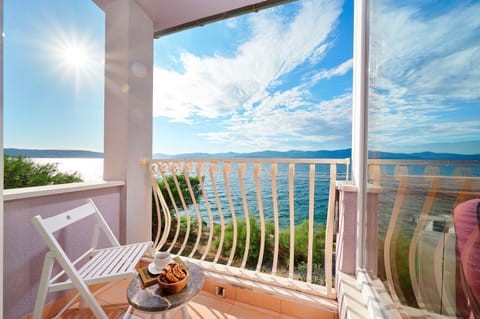 Day, Natural landscape, View (from property/room), Balcony/Terrace, Sea view