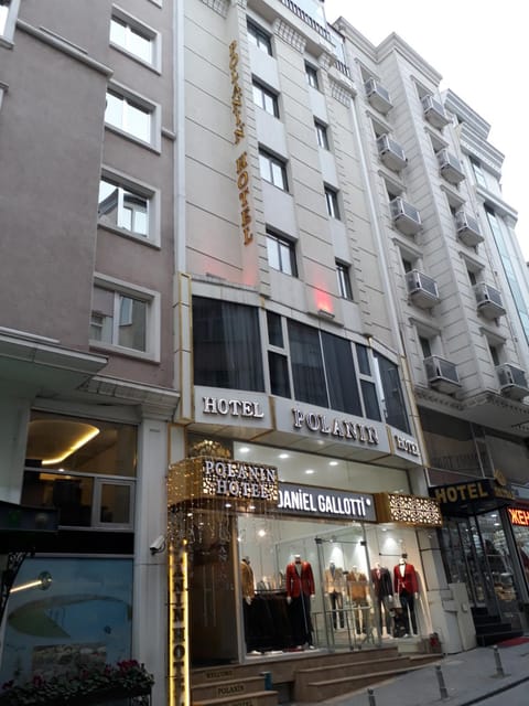 Property building, Facade/entrance, City view