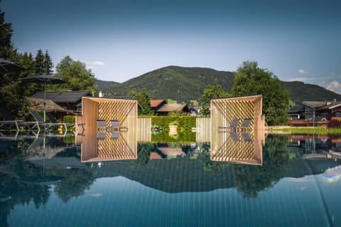 Garden, Swimming pool