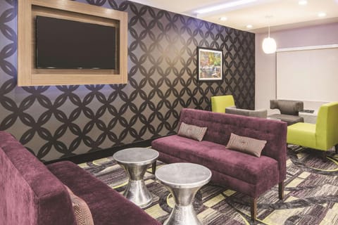 Lobby or reception, On site