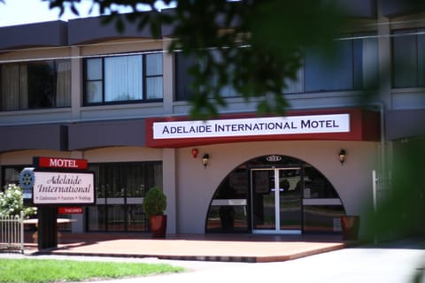 Facade/entrance, Property logo or sign