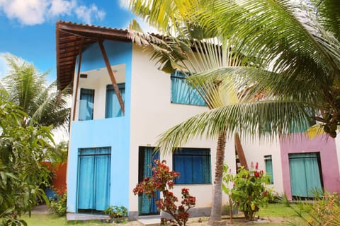 Property building, Facade/entrance, Off site, On site