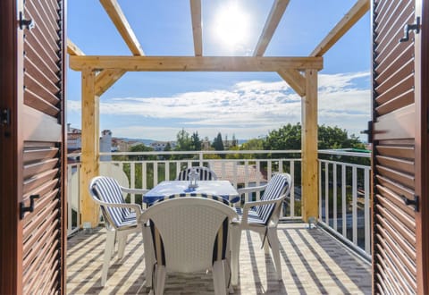 View (from property/room), Balcony/Terrace