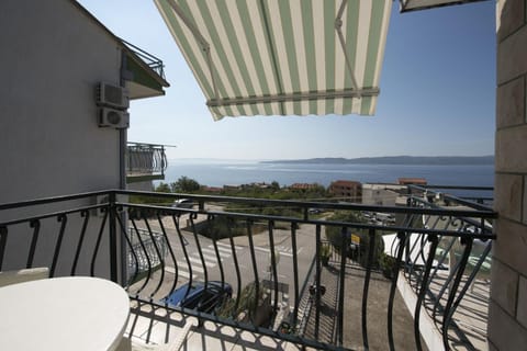 Balcony/Terrace, Landmark view