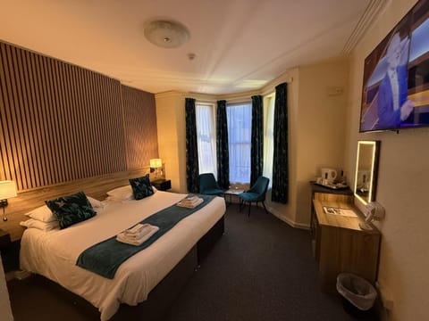 The Port Hotel Hotel in Portrush