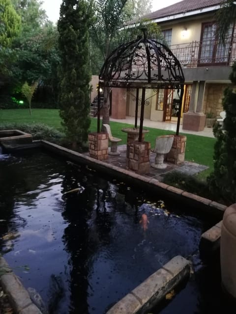 Garden, On site
