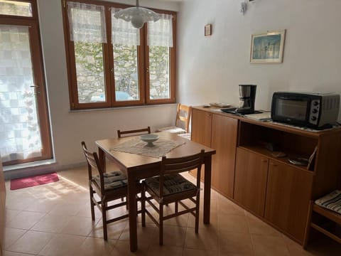 Appartamento vicino al mare Apartment in Moneglia